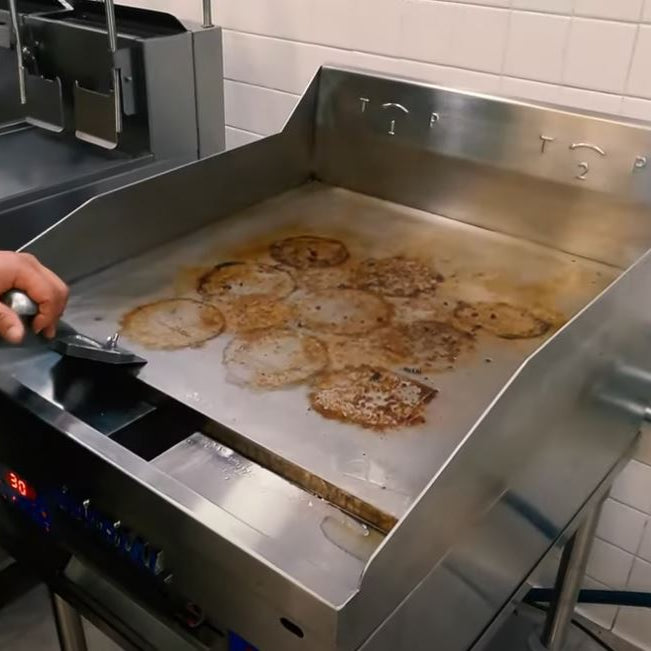 How to clean a Griddle by Imperial