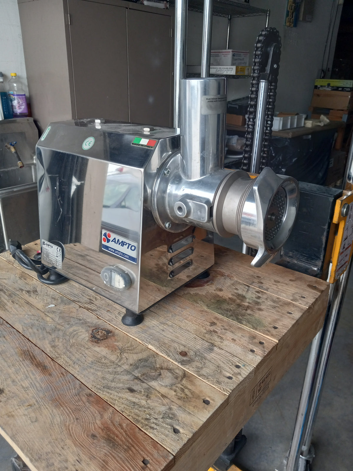 AMPTO MCL12E Meat Grinder