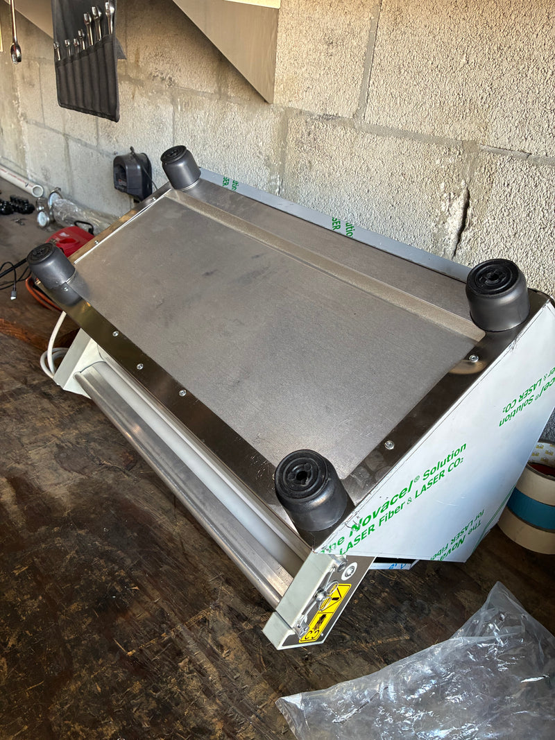 (USADO) LAM050U Laminadora de masa de sobremesa 17-3/4" -