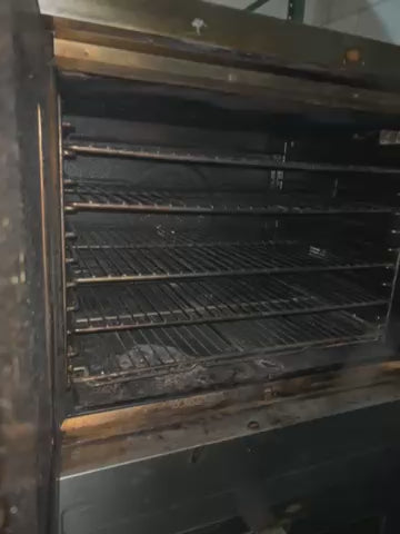 (USED) Blodgett DFG-100-ESDBL convection oven gas inside look gas